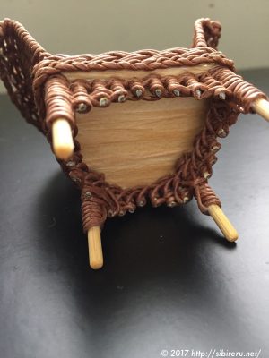 ミニチュア籐椅子作成方法