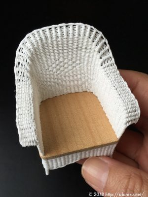 ミニチュア籐椅子座面