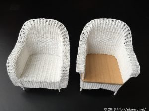 ミニチュア籐椅子比較上から
