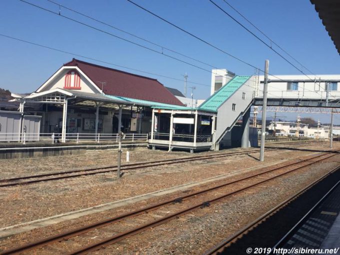 高萩駅ホーム線路